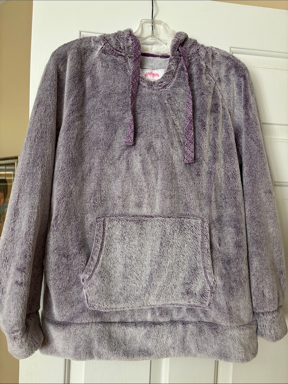 Plush Hooded Pullover Sweater - Lavender